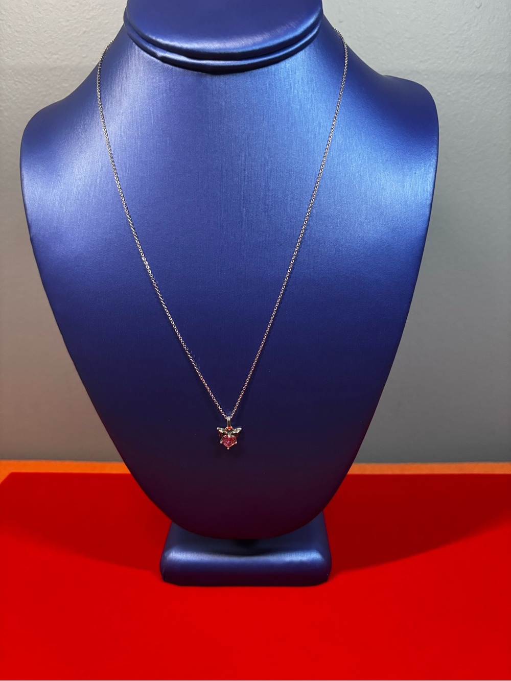 925 Silver Pendant Necklace with Pink Gemstone